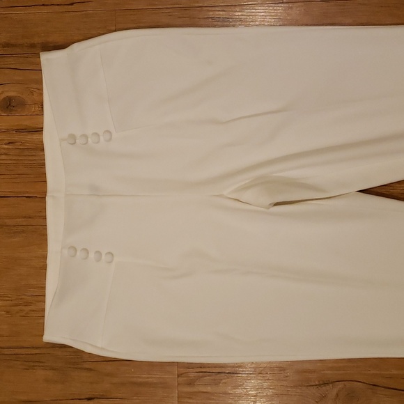 New York & Company Pant - Picture 4 of 8